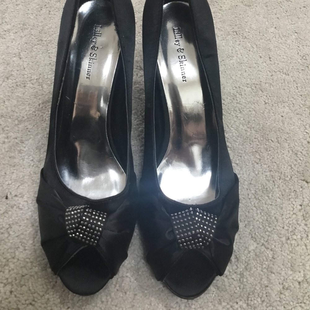 Lilley & Skinner Black Open Toe Heels Dress Shoes  size 9 Satin Material